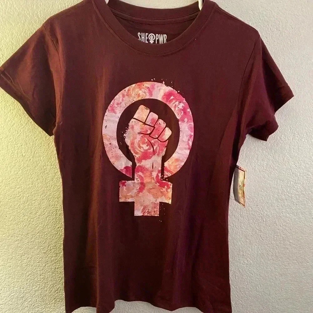🆕Girl Power Strong Woman Pink Logo M🆕